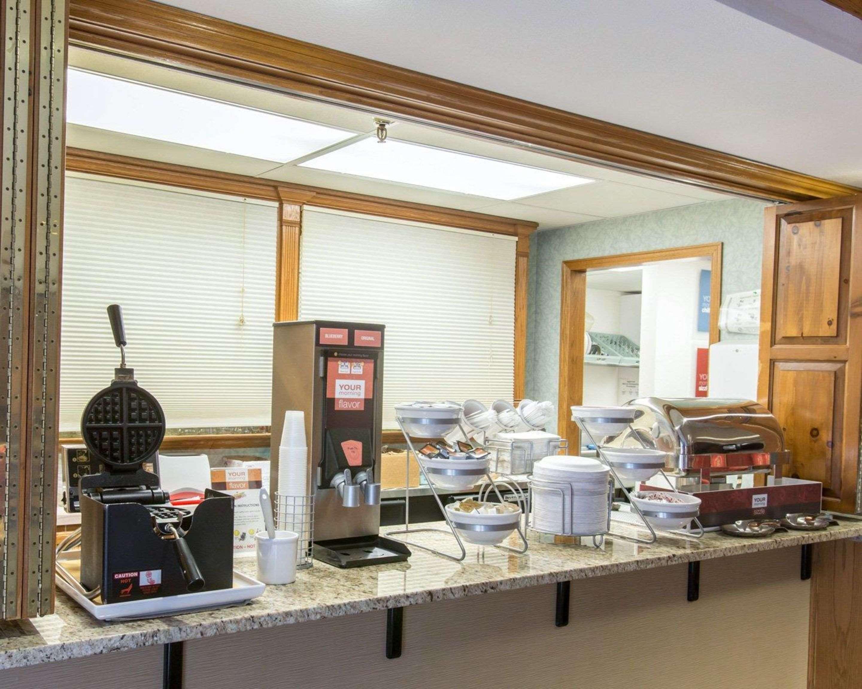 Comfort Suites Marquette Dış mekan fotoğraf